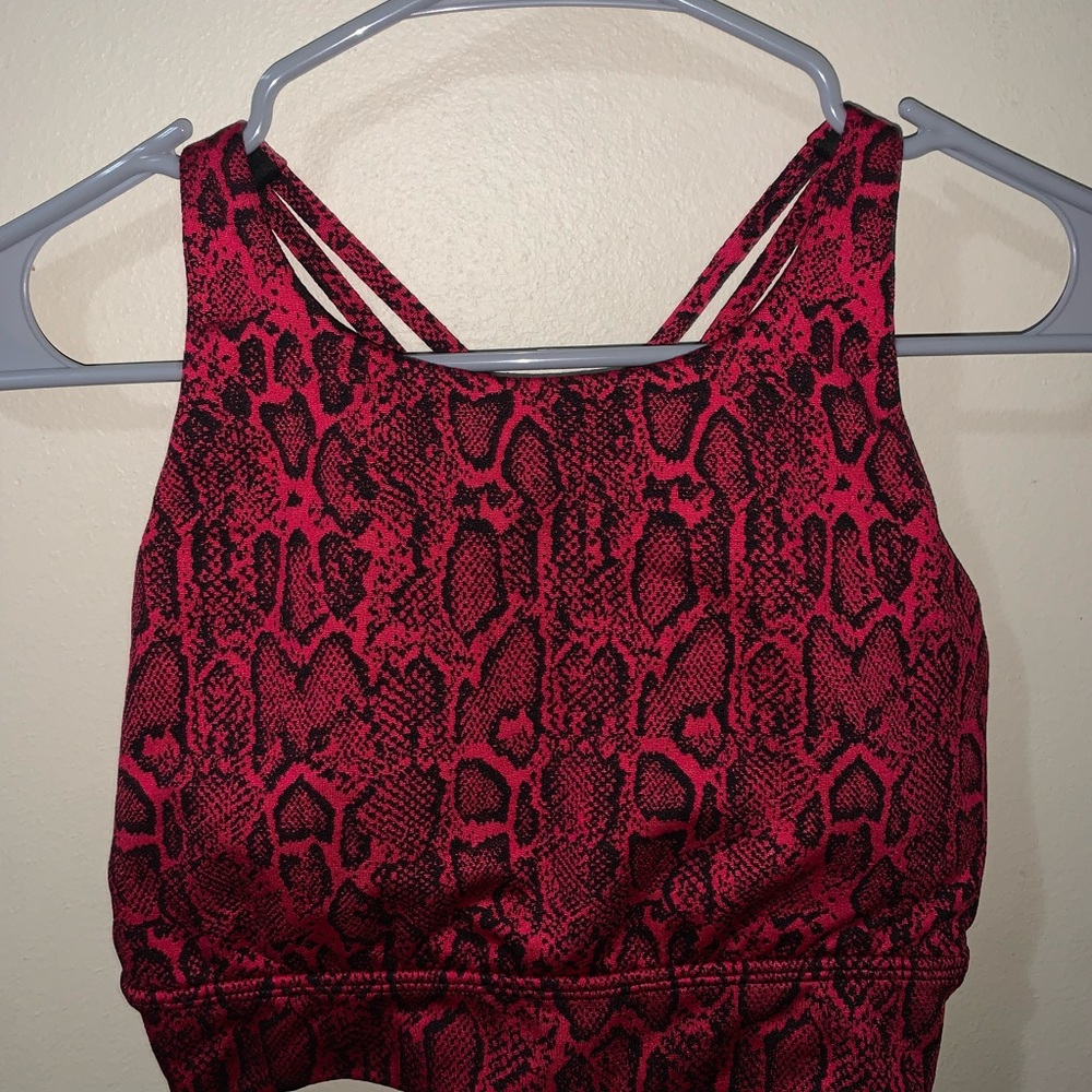 BuffBunny Hot Pink Snakeskin Sports Bra | Size M